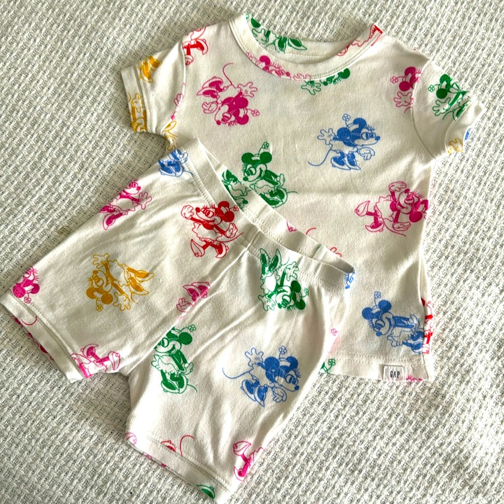 Disney by baby Gap sleepwear